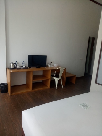 Imagen de la habitación del Hotel Pondokan Tjiburial. Foto 3