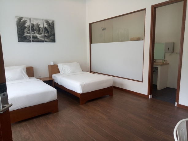 Imagen de la habitación del Hotel Pondokan Tjiburial. Foto 4