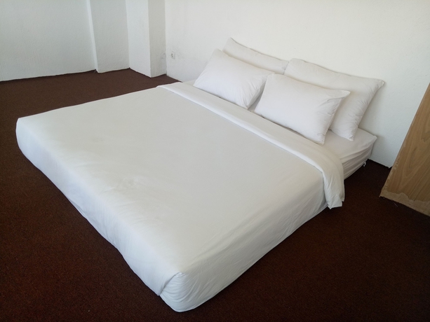 Imagen de la habitación del Hotel Pondokan Tjiburial. Foto 9