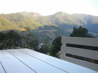 Imagen general del Hotel Pong Yang Farms And Resort. Foto 12