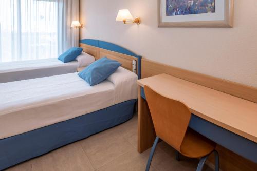 Imagen de la habitación del Hotel Ponient Dorada Palace by PortAventura World. Foto 12