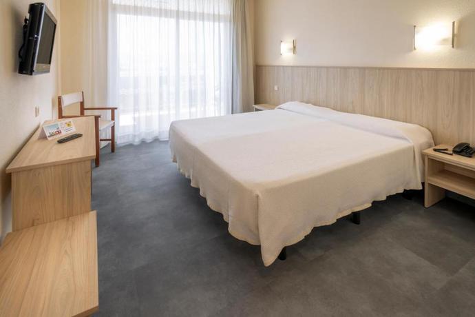 Imagen general del Hotel Ponient Marinada 4* and Aparthotel Marinada 2* by PortAventura World. Foto 5