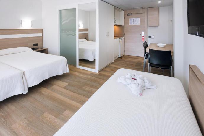 Imagen general del Hotel Ponient Marinada 4* and Aparthotel Marinada 2* by PortAventura World. Foto 11