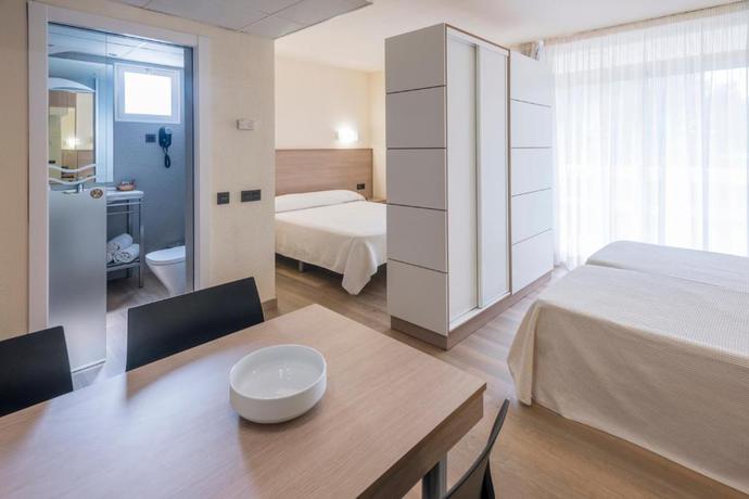 Imagen general del Hotel Ponient Marinada 4* and Aparthotel Marinada 2* by PortAventura World. Foto 12