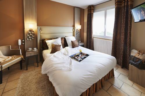 Imagen de la habitación del Hotel Pont Du Chalon Hôtel And Restaurant. Foto 2