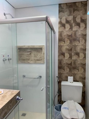 Imagen de la habitación del Hotel Ponta do Morro. Foto 16