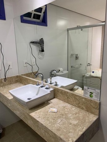 Imagen de la habitación del Hotel Ponta do Morro. Foto 17