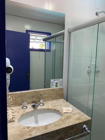 Imagen de la habitación del Hotel Ponta do Morro. Foto 19