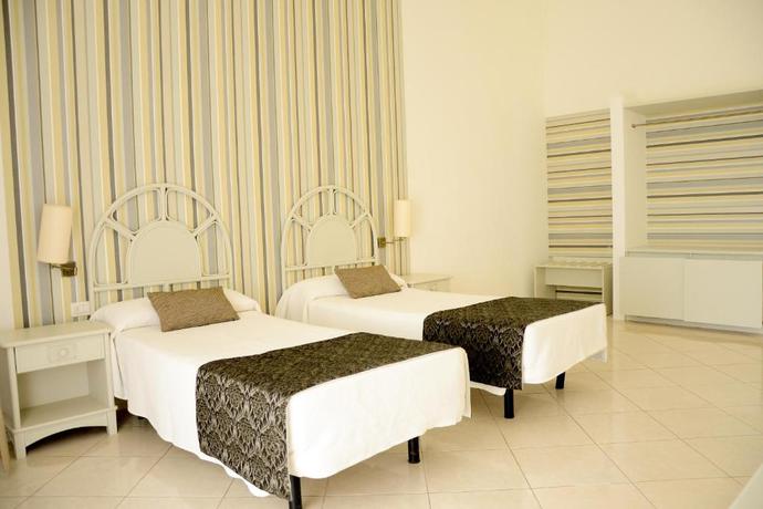 Imagen de la habitación del Hotel Pontao. Foto 7