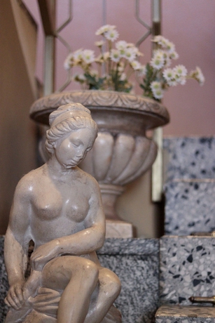 Imagen de los interiores del Hotel Pontenuovo. Foto 12