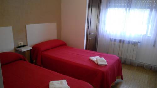 Imagen de la habitación del Hotel Ponterroxan. Foto 14