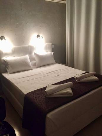 Imagen de la habitación del Hotel Ponti Beach. Foto 13