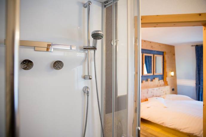 Imagen de la habitación del Hotel Pontiglia. Foto 5
