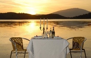 Imagen general del Hotel Pontoon Bridge. Foto 4