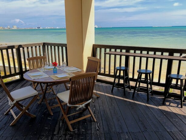 Imagen general del Hotel Pontoon. Foto 17