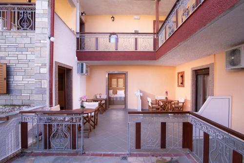 Imagen general del Hotel Pontos. Foto 1