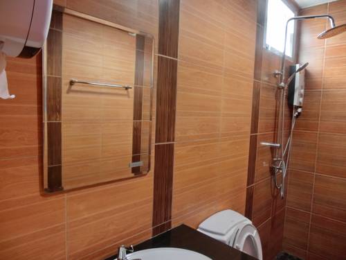 Imagen de la habitación del Hotel Poo Chan Dra Resort. Foto 9