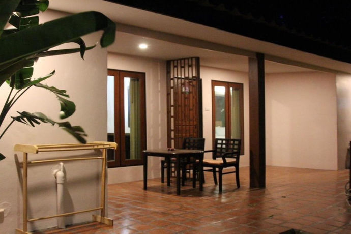 Imagen de la habitación del Hotel Poohbar Resort and Lotusdive. Foto 6