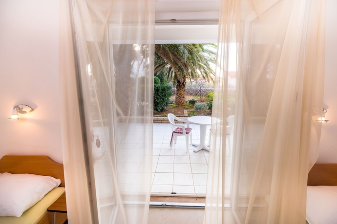 Imagen de la habitación del Hotel Pool Apartments Galeb. Foto 4