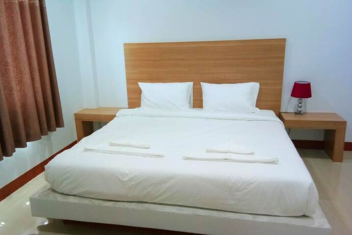 Imagen general del Hotel Pool House Lanska. Foto 13