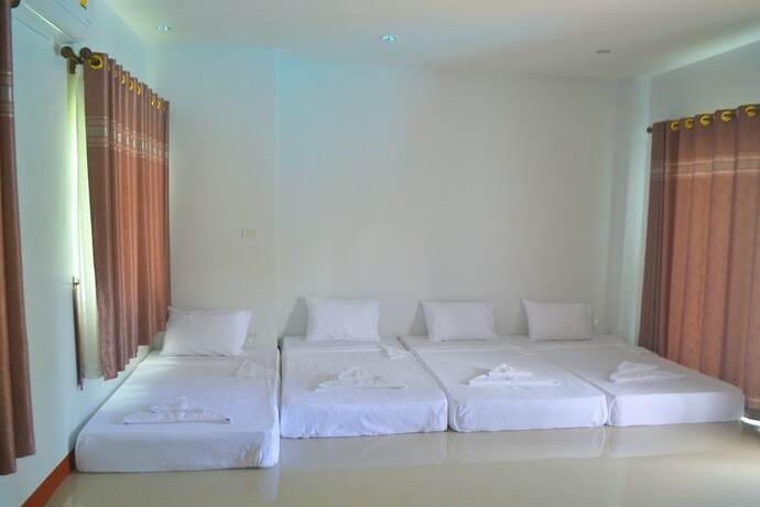 Imagen de la habitación del Hotel Pool House Lanska. Foto 17