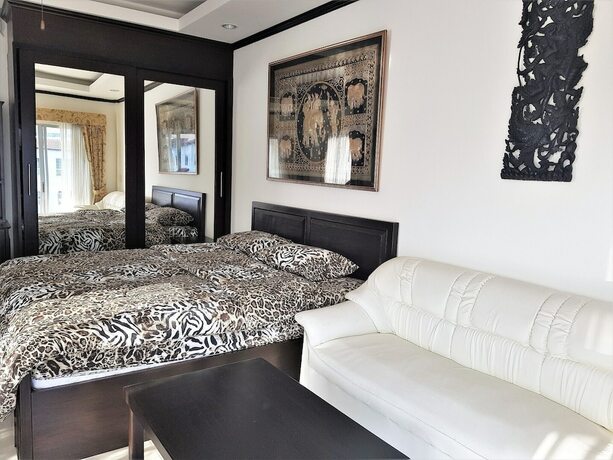 Imagen general del Hotel Pool View Apartment. Foto 17