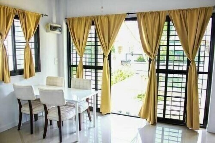 Imagen de la habitación del Hotel Pool Villa 451. Foto 6