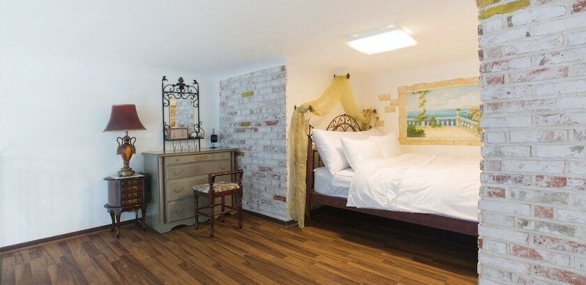 Imagen general del Hotel Pool Villa Linderburg. Foto 7