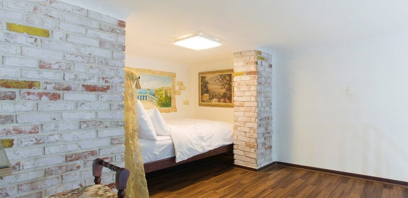 Imagen general del Hotel Pool Villa Linderburg. Foto 8