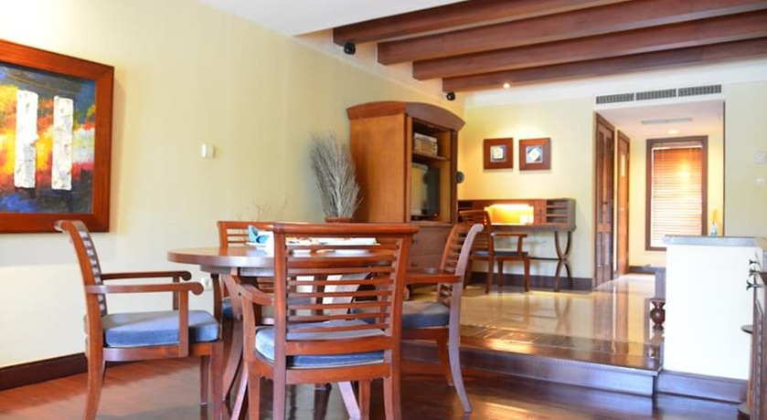 Imagen de la habitación del Hotel Pool Villa Merumatta Senggigi. Foto 4