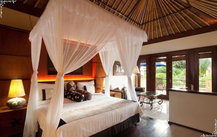 Imagen de la habitación del Hotel Pool Villa Merumatta Senggigi. Foto 8