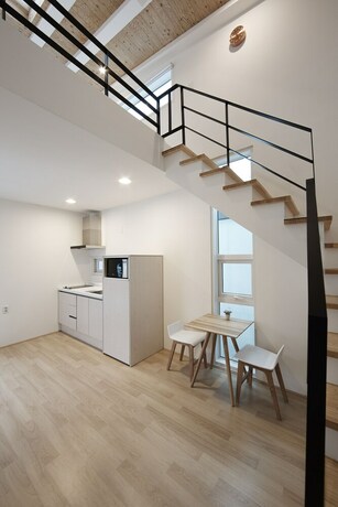 Imagen de la habitación del Hotel Pool Villa Shiny River. Foto 17