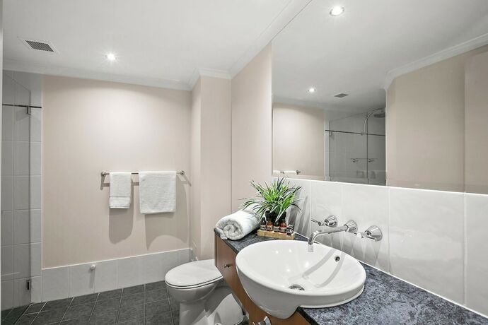 Imagen general del Hotel Poolside Apt In Alamanda Beachfront 77. Foto 7
