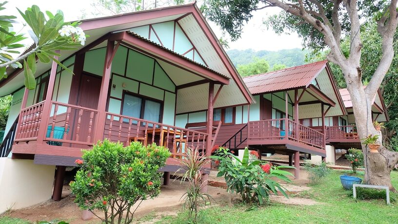 Imagen de la habitación del Hotel Pooltrap Village Bungalow. Foto 15