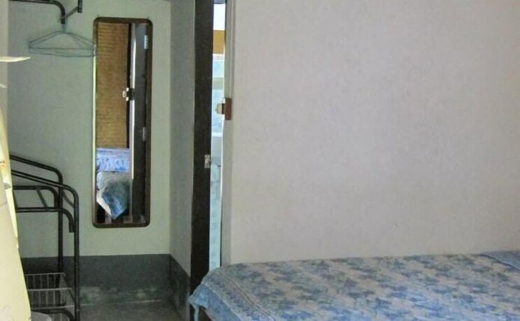 Imagen de la habitación del Hotel Pooltrap Village Bungalow. Foto 19