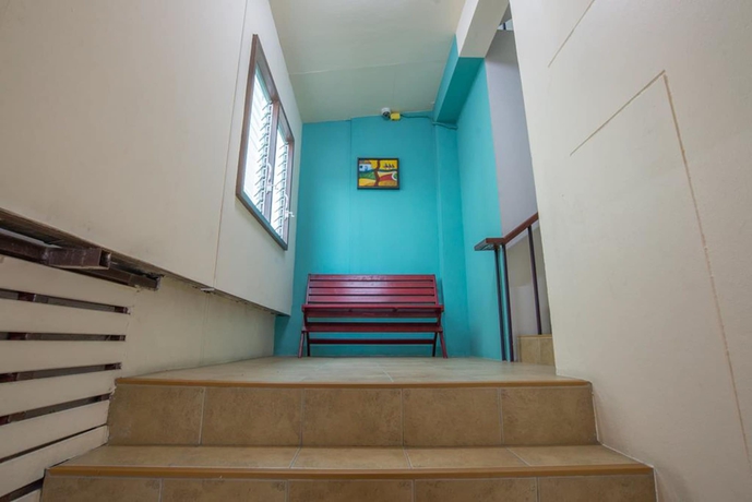 Imagen de los interiores del Hotel Poon Sook Apartment. Foto 9