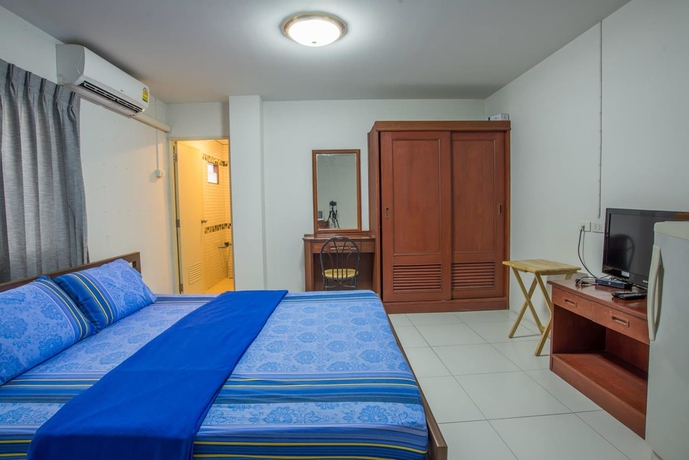 Imagen de la habitación del Hotel Poon Sook Apartment. Foto 5