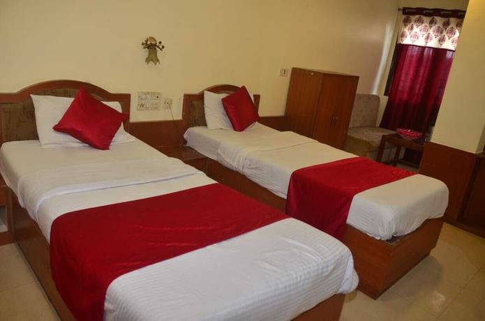 Imagen de la habitación del Hotel Poonam. Foto 6