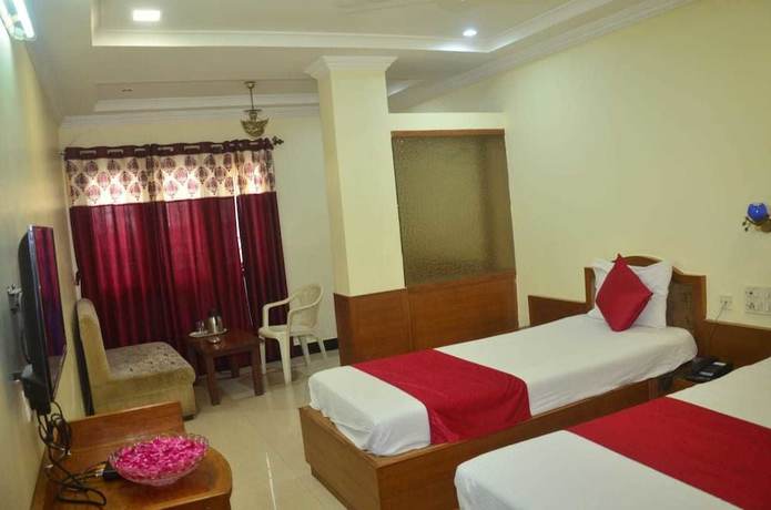 Imagen de la habitación del Hotel Poonam. Foto 14
