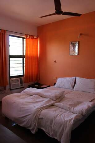 Imagen general del Hotel Poonam Village Resort. Foto 4