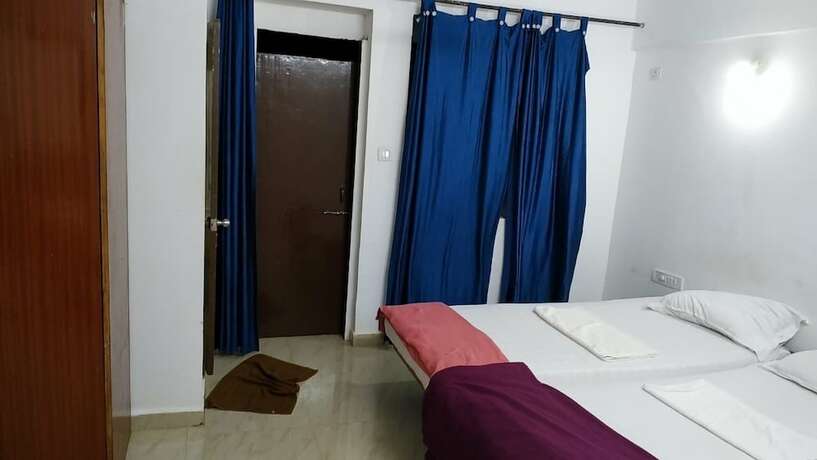 Imagen de la habitación del Hotel Poonam Village Resort. Foto 18