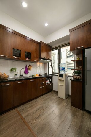 Imagen general del Hotel Poonsa Duy Tan and Serviced Apartment. Foto 4