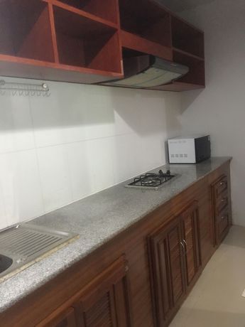 Imagen de la habitación del Hotel Poonsap Apartment. Foto 8