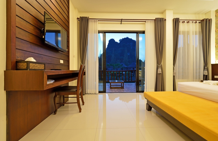 Imagen general del Hotel Poonsiri Resort. Foto 2