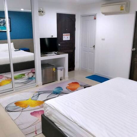 Imagen general del Hotel Poonsuk Place. Foto 1