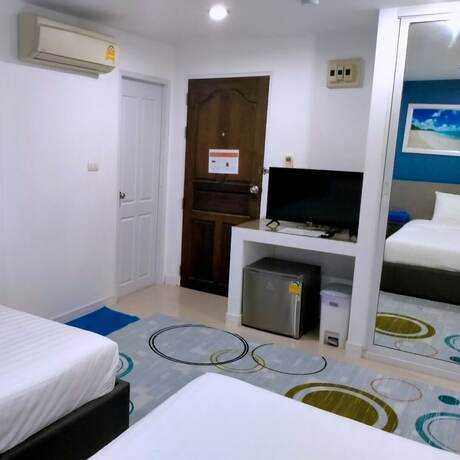 Imagen general del Hotel Poonsuk Place. Foto 4