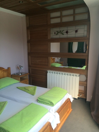 Imagen de la habitación del Hotel Pop Bogomil. Foto 7