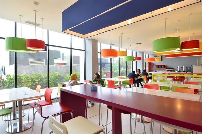 Imagen del bar/restaurante del Hotel Pop! Bsd Jakarta. Foto 5