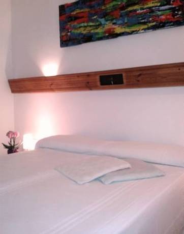 Imagen de la habitación del Hotel Pop. Foto 3
