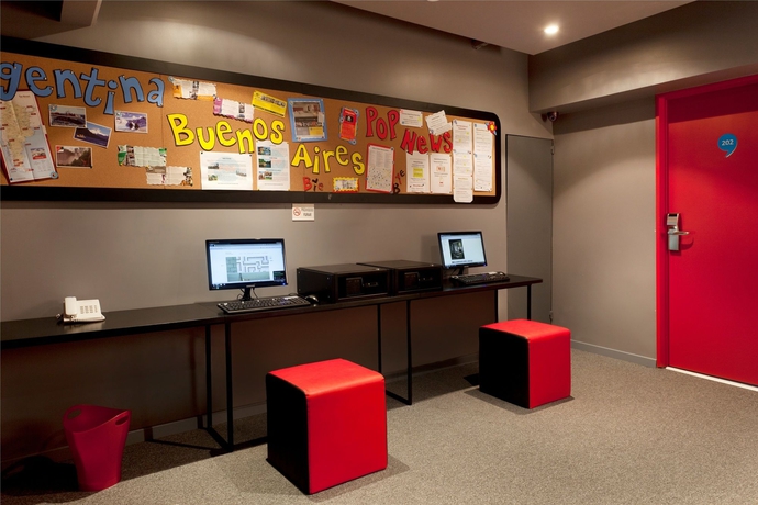 Imagen de los interiores del Hotel Pop. Foto 9